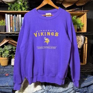 Vintage 90s Minnesota Vikings Crewneck Purple Embroidered NFL Sweatshirt Large